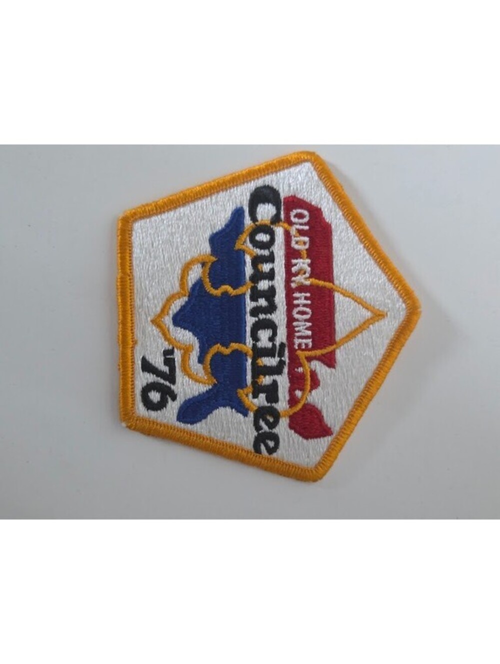 1976 Boy Scouts Old KY Home Counciloree Patch Red White Blue Fleur-de-Lis